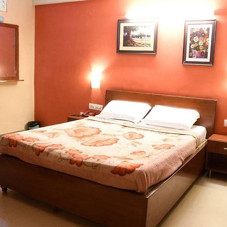 Hotel Ganesh Palace Mysore Exterior photo